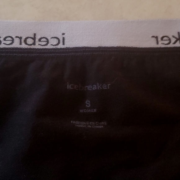 ICEBREAKER  WOMEN'S SPRITE  HOT  PANT,NEW, NO TAGS, SIZE:SMALL - Picture 5 of 7